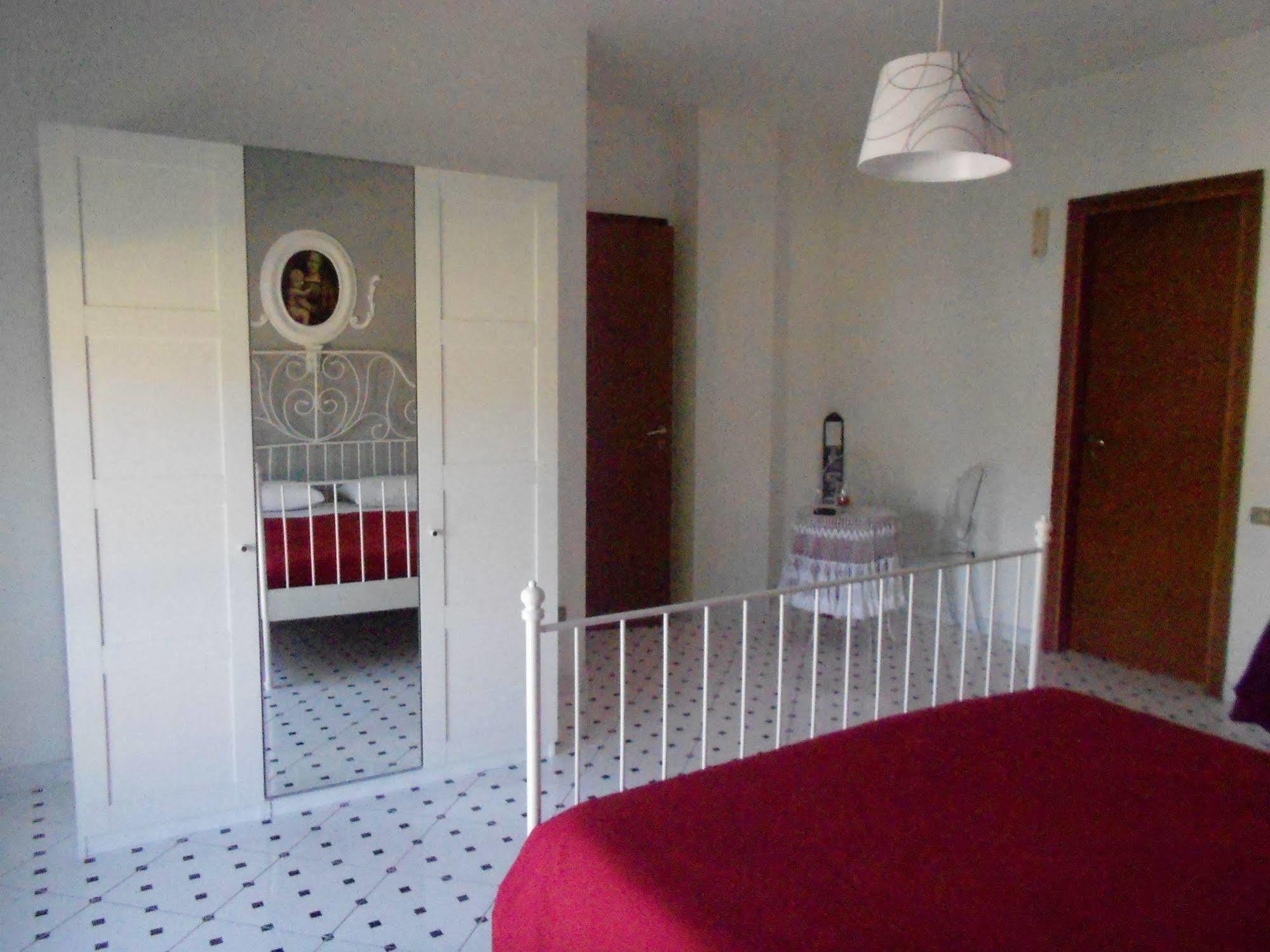 Campania Felix Hotel *